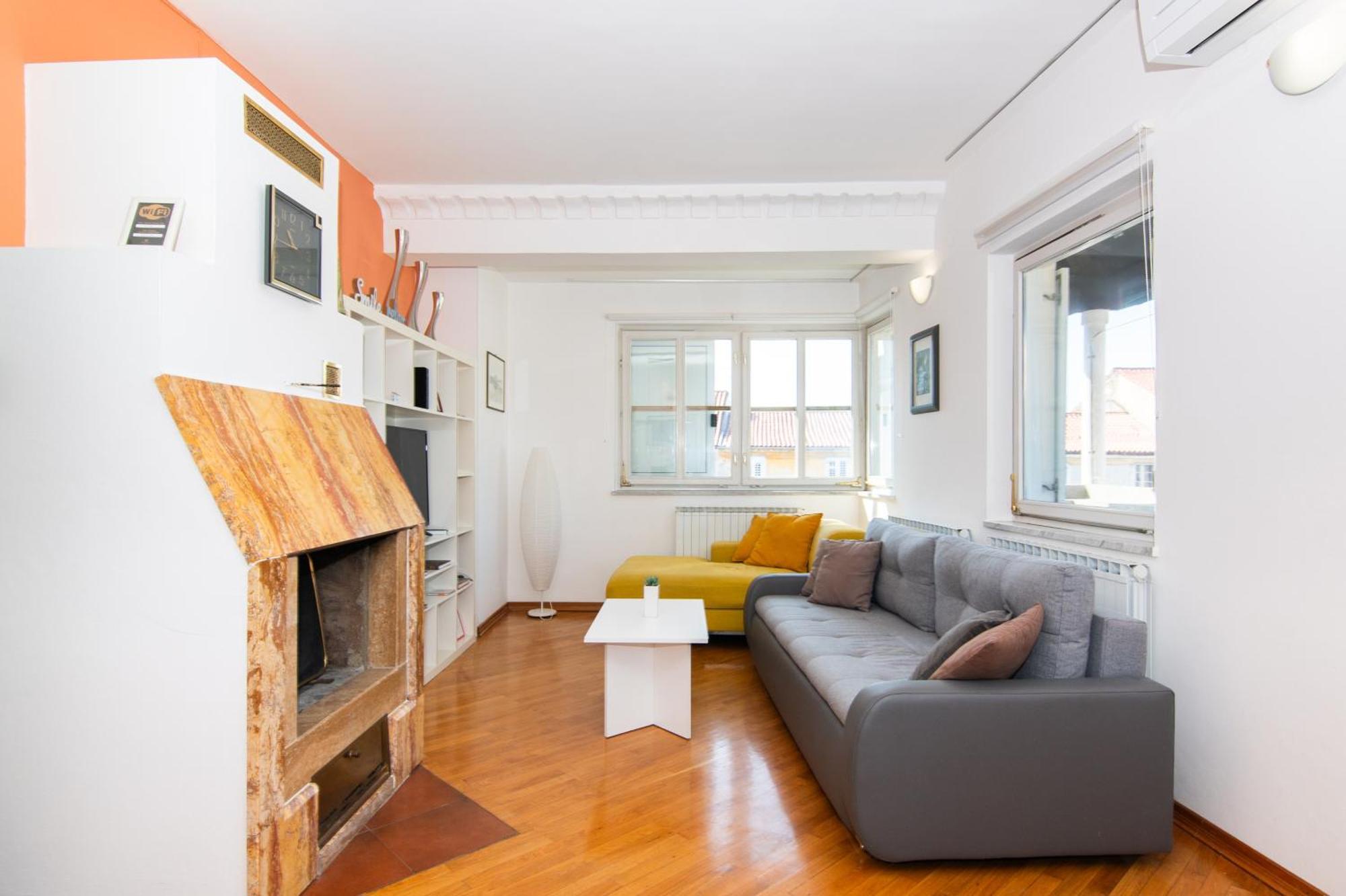 Portadomo Penthouse By Locap Group *